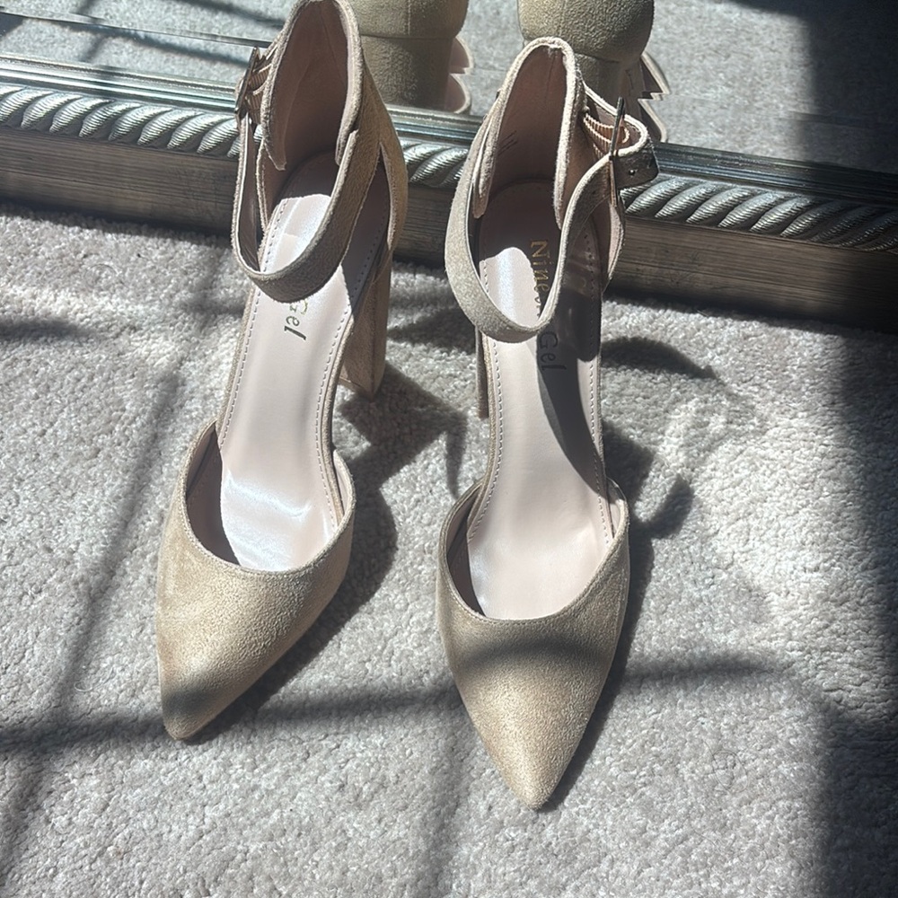 Gold Pointed-Toe Heels with Ankle Straps